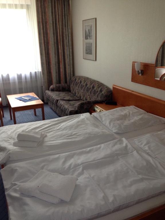 A1 Raststaette & Motel Hamburg-Stillhorn Eksteriør billede